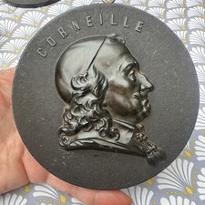 médaille bois durci,19ème,CORNEILLE ,D11,5 Cm , P139 Gr