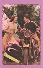 CARTE POSTALE - FANTAISIE - COUPLE AMOUREUX et MOTO SIDE CAR GNOME RHÔNE !