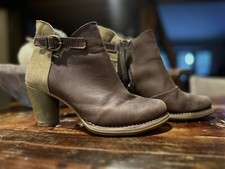 Womens naturalista bootie - el,