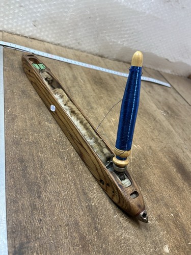 Navette bois outil ancien - en,