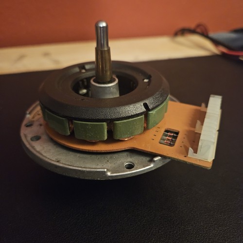 Technics 1400 turntable - technics,