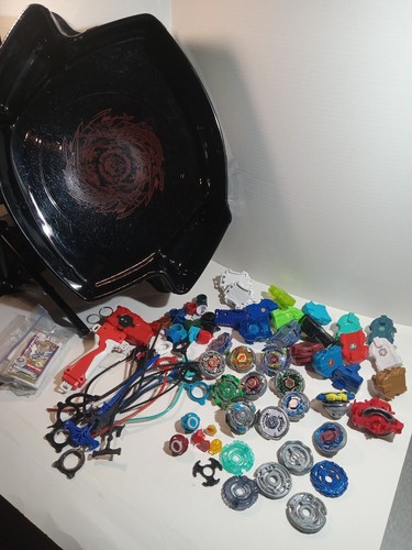 Huge beyblade lot metal fusion - huge,