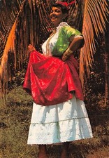 971-MARTINIQUE FOLKLORE FEMME EN COSTUME CREOLE-N�2811-C/0347