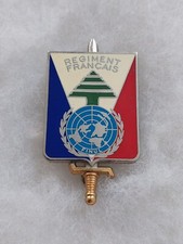 Un insigne militaire " Régiment Français FINUL / LIBAN "  G 2651.