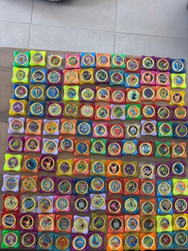 Lot 121 laser waps pokemon - 121,
