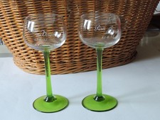Lot de 2 verres à vin blanc