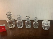 Ensemble de toilette modèle