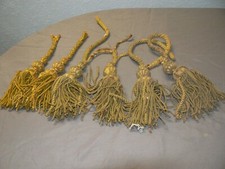 6 ANCIENS POMPONS D'EMBRASE JAUNE DORE SUR BOIS XIX DEBUT XX DECORATION TEXTILES