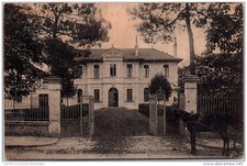 33 LE MOULLEAU - portail