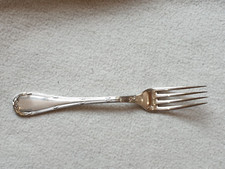 CHRISTOFLE fourchette de table modèle rubans croisé  ref 922.12