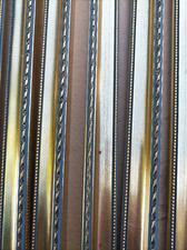 Lot de 8 anciennes baguettes bois doré années 1970 - Longueur 89 cm x 8