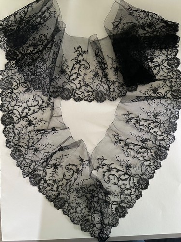Garniture robe en dentelle - robe,
