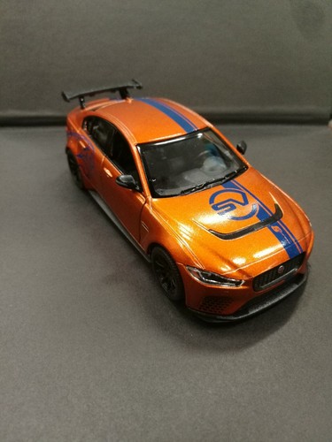Jaguar projet 8 - projet, orange