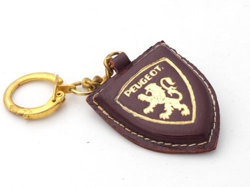 Porte clés ancien - porte,