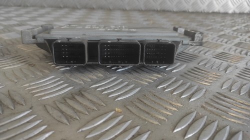 Calculateur moteur siemens - calculateur,