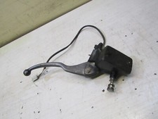 maitre cylindre de frein avant