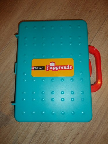 Nathan apprends a écrire - nathan, "j'apprends"