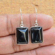 Véritable Onyx Noir Oreille