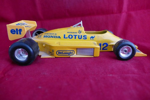 Burago honda lotus 97 - 1/24,
