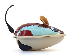 SOURIS SAUTILLANTE ET QUEUE