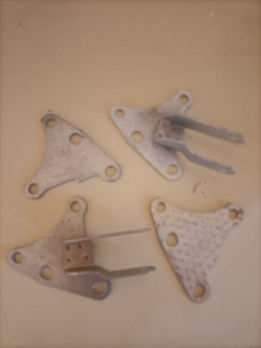 Lot goussets moteur - goussets, neuf