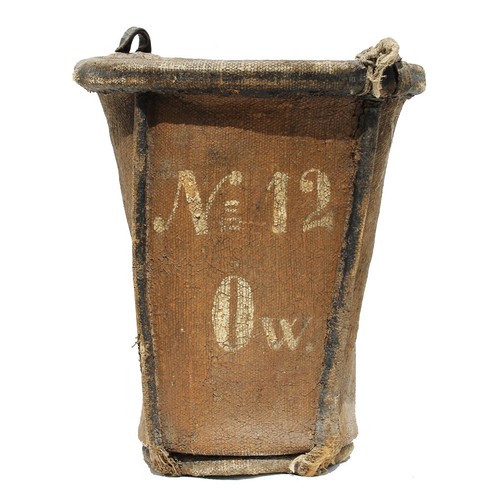 Ancien seau incendie toile - seau, en