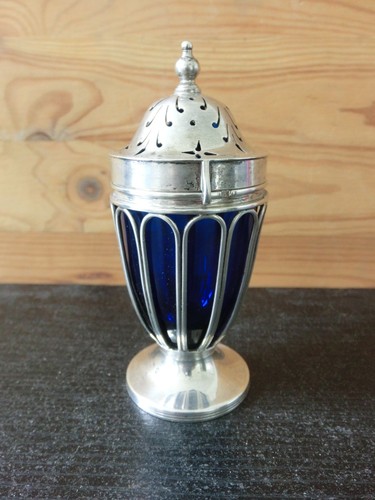 Jolie saupoudreuse argent - saupoudreuse,
