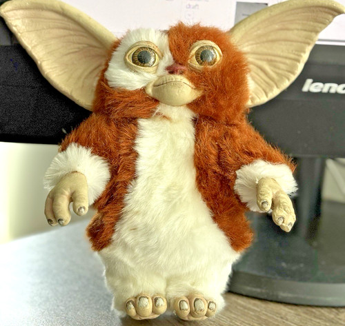 Vintage gremlins gizmo hand - gremlins,