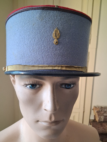 Kepi militaire eleve saint cyr - militaire,