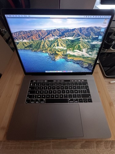 Macbook pro 2018 - ,