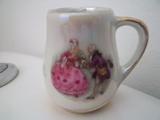 Bibelot petit pot porcelaine