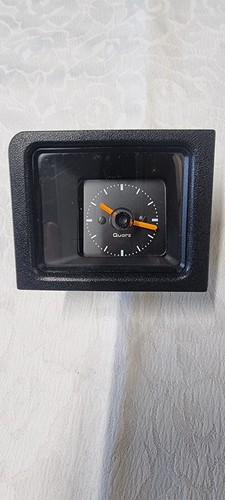 Horloge tableau bord - de, de