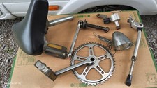 Vélo ancien lot de pièces détachées pedalier selle phare béquille dynamo