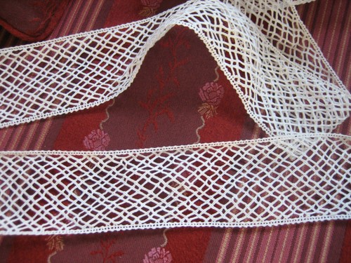 Dentelle ancienne ruban - ruban, galon