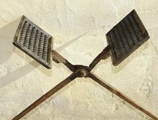 -ANCIEN GAUFRIER FER Forgé XVIII/XIXe MOULE A OUBLIES déco CHEMINEE OUTIL ANCIEN