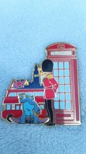 RARE PINS DISNEY DISNEYLAND PARIS : STITCH A LONDRES    EDITION LIMITEE