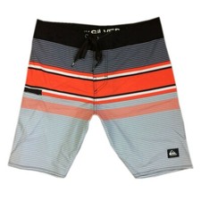 QUIKSILVER Physique Competition Board Shorts Mens Bermuda Spandex Surf Pants 621