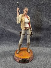 Tomb Raider Lara Croft Cradle