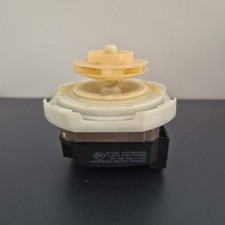Moteur pompe cyclage lave - de,