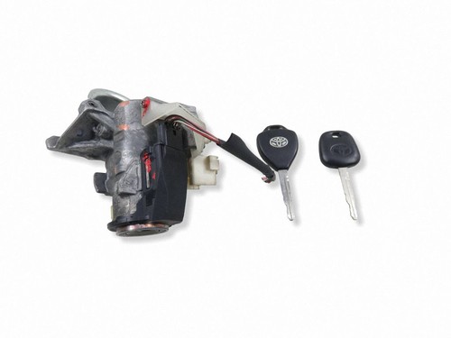 Toyota auris 150 2007 - 150, essence