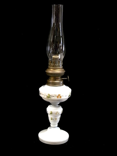Ancienne lampe a - 🇫🇷,