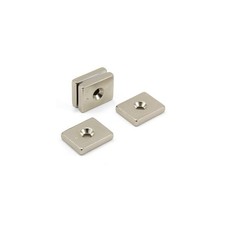 N42 Néodyme Tête Fraisée Aimants - 25mm x 20mm x 5mm Épais X 4.5mm - 9.8kg Tirer