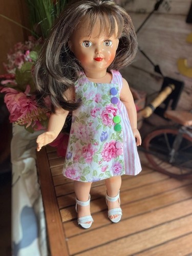 Robe neuve pour poupee marie - robe,