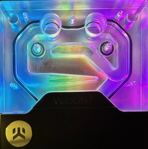 Quantum velocity2 cpu water - ek,