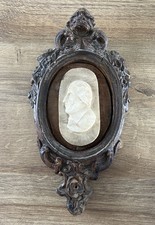 Sculpture sur marbre Profil