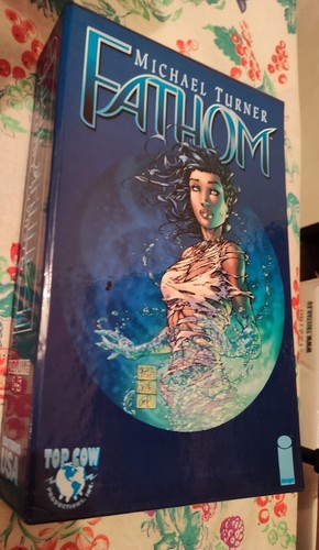 Fathom tome à - -,