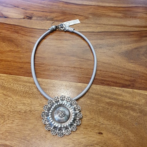 Collier tribu rigaux etain - rigaux,