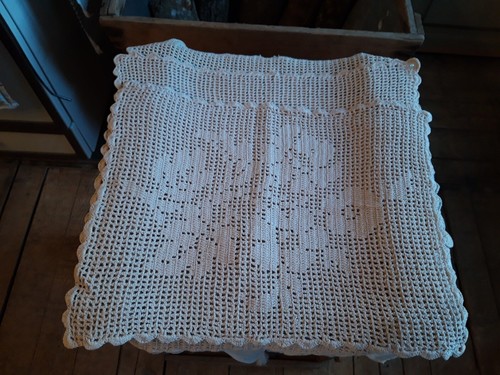 Linge ancien crochet ecru set