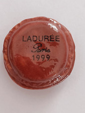 Feve LADUREE PARIS - MACARON