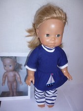 Vêtements pour poupée